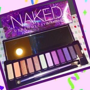 💥Urban Decay Naked Ultraviolet Eyeshadow Palette